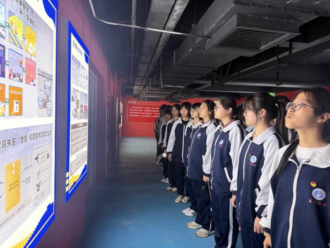 【团员活动】春华章筑国防 职教少年勇担当 ——冀州职教中心团员代表参加“青春华章・国防有我” 主题团日活动(图6) 微信图片_2026-04-27_084707_210.png